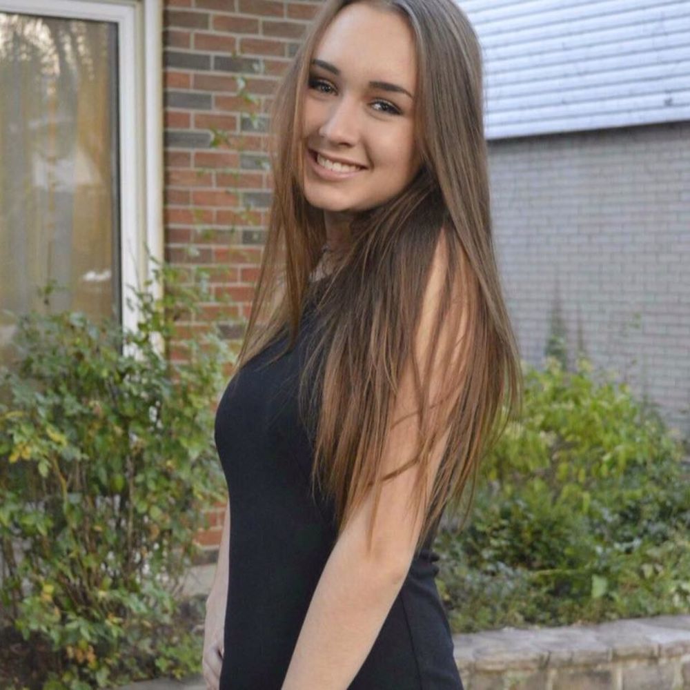 Meet your Posher, Laurence